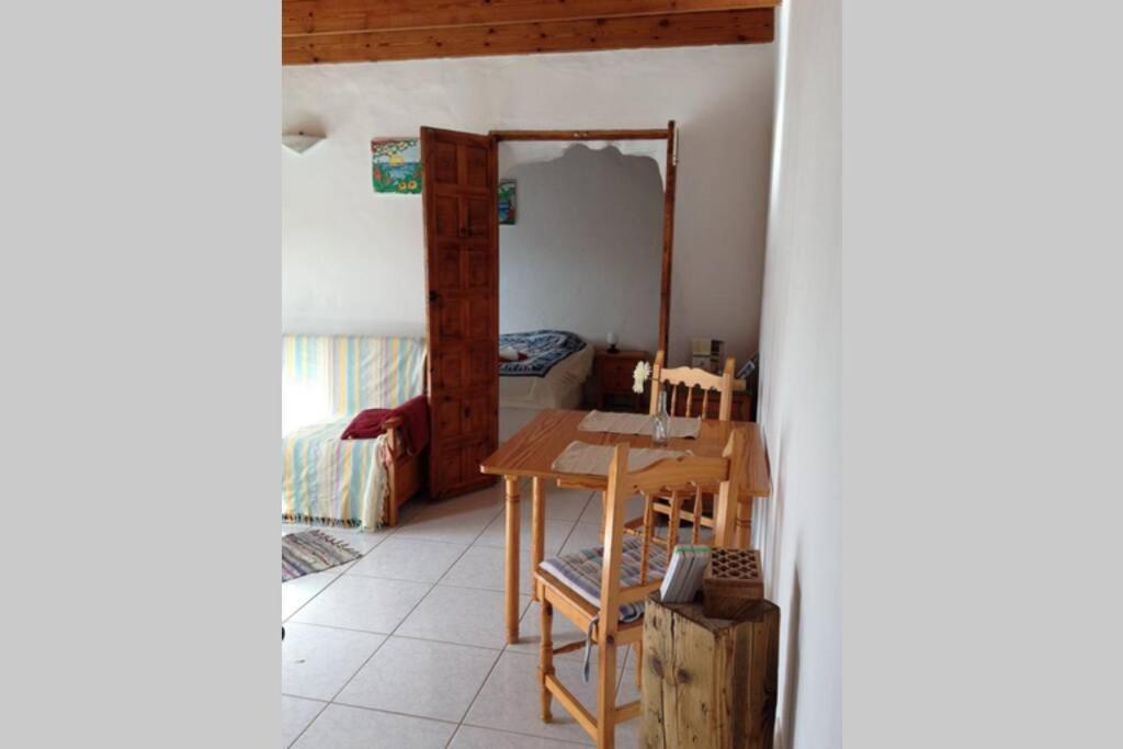 Casa Madre Tierra Lägenhet La Pared  Exteriör bild